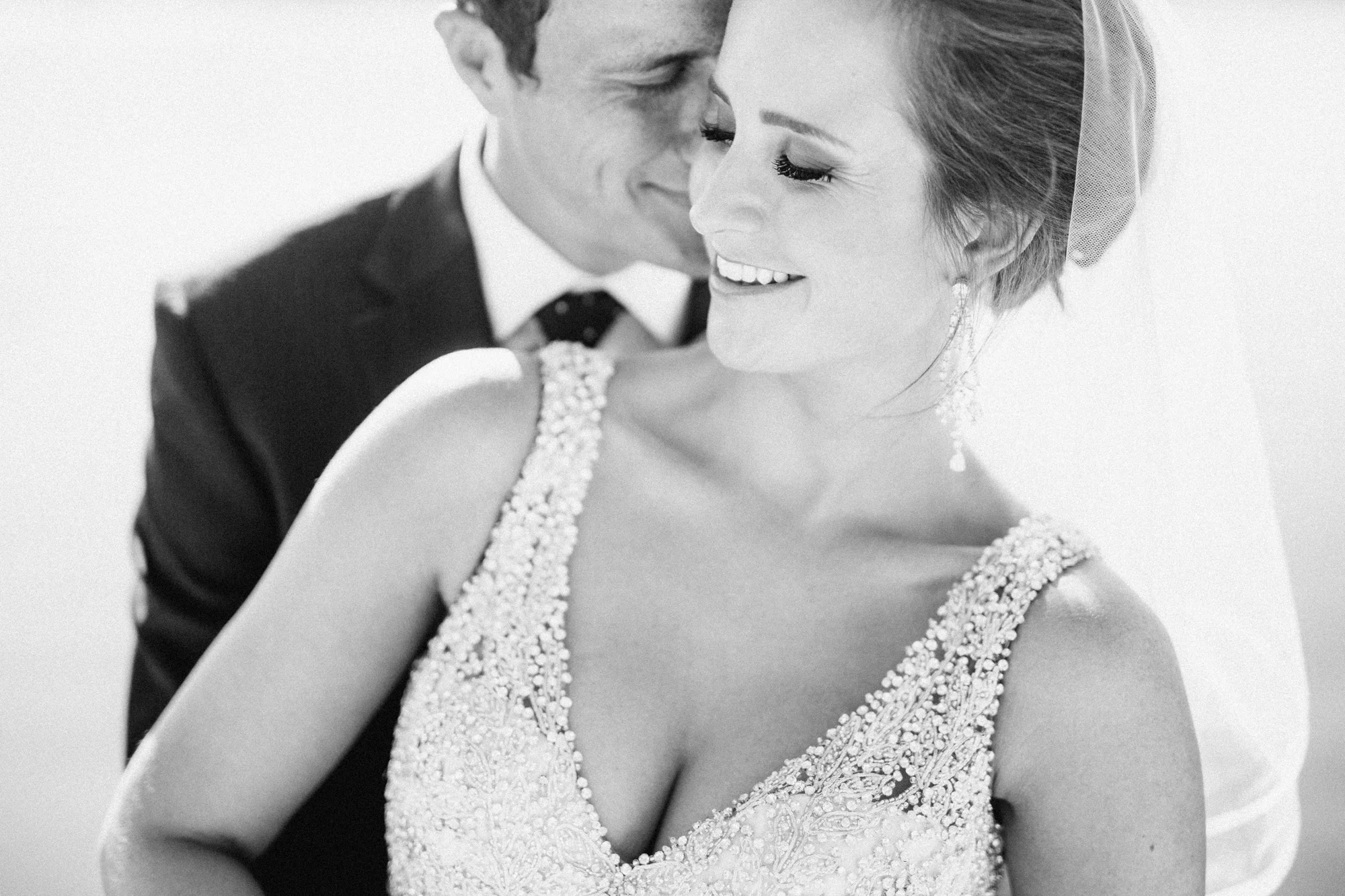 Kansas City Engagement & Wedding Photographer