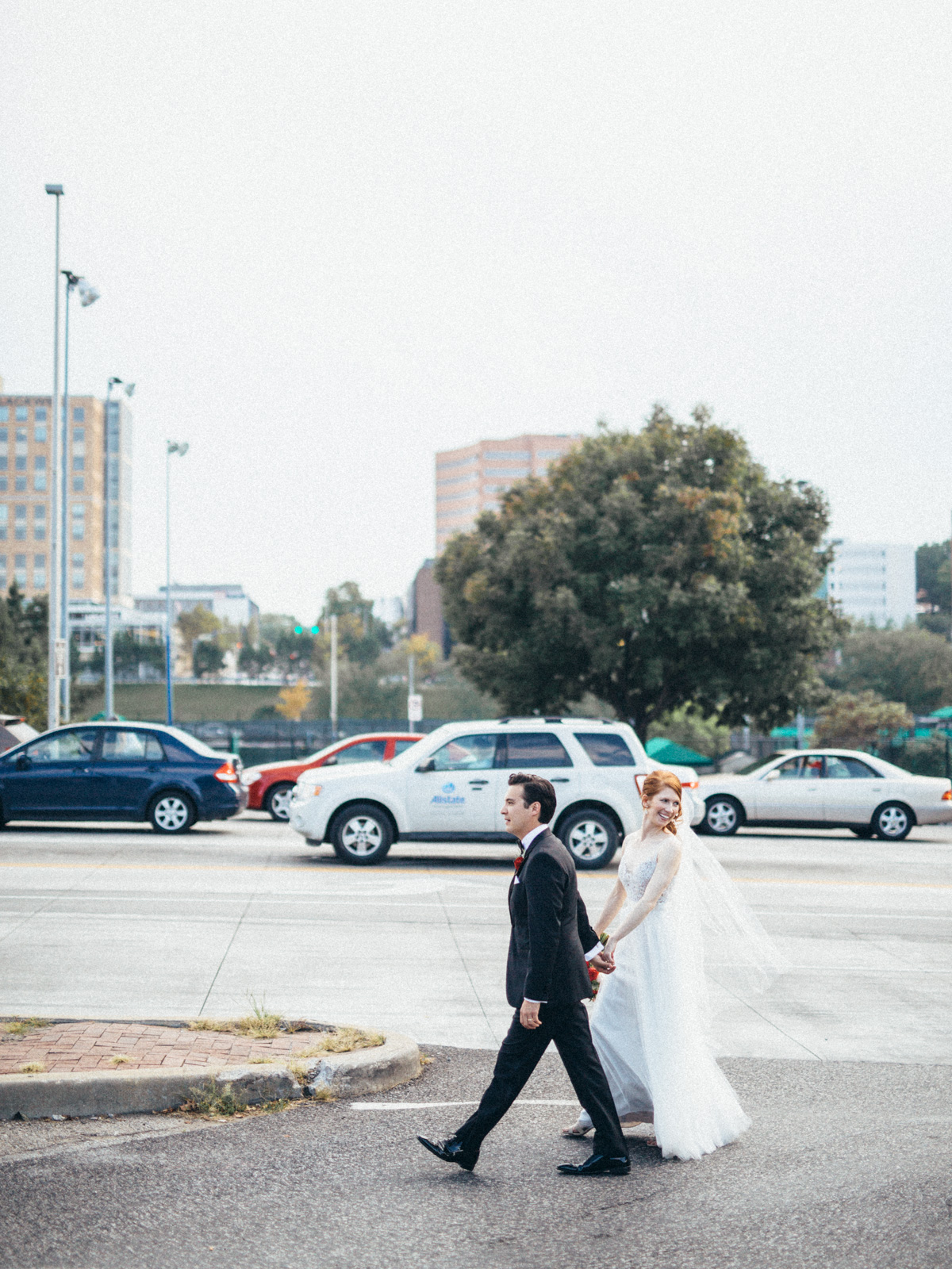 Kansas City Engagement & Wedding Photographer