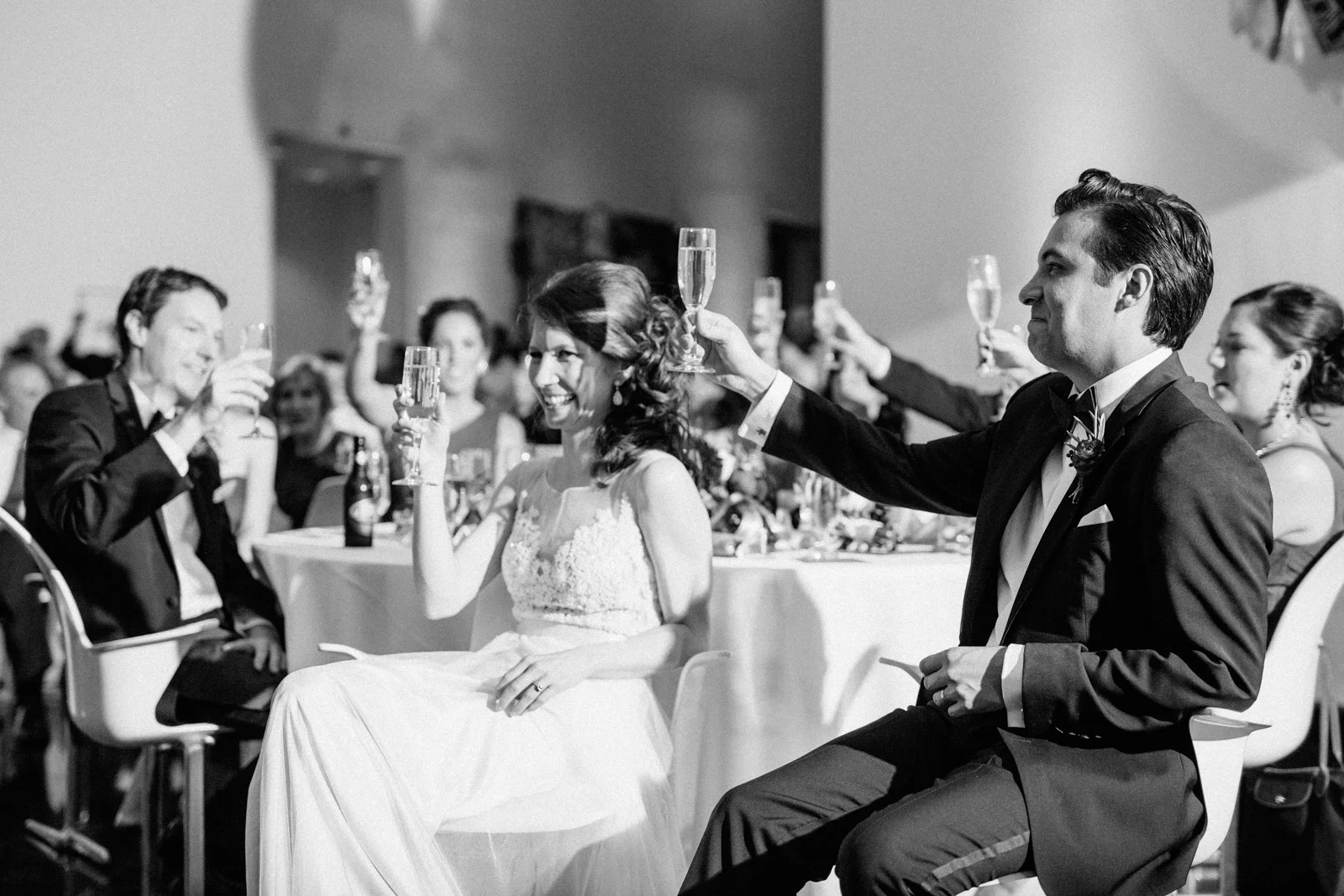 Kansas City Engagement & Wedding Photographer