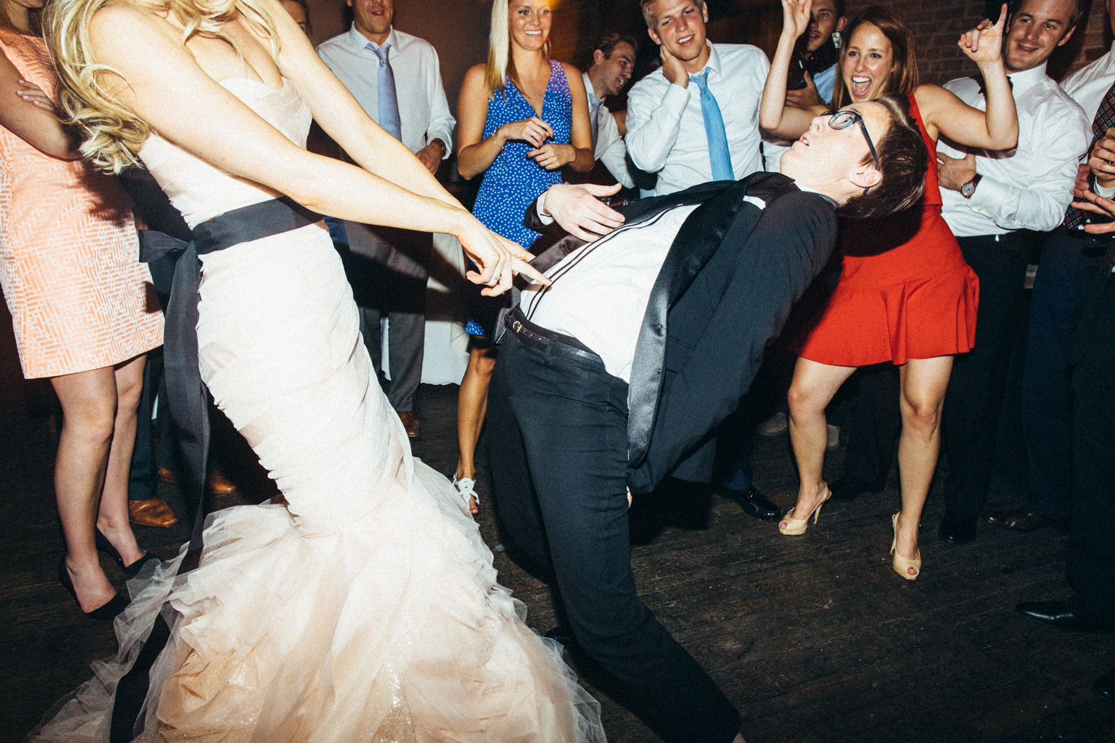 Kansas City Engagement & Wedding Photographer
