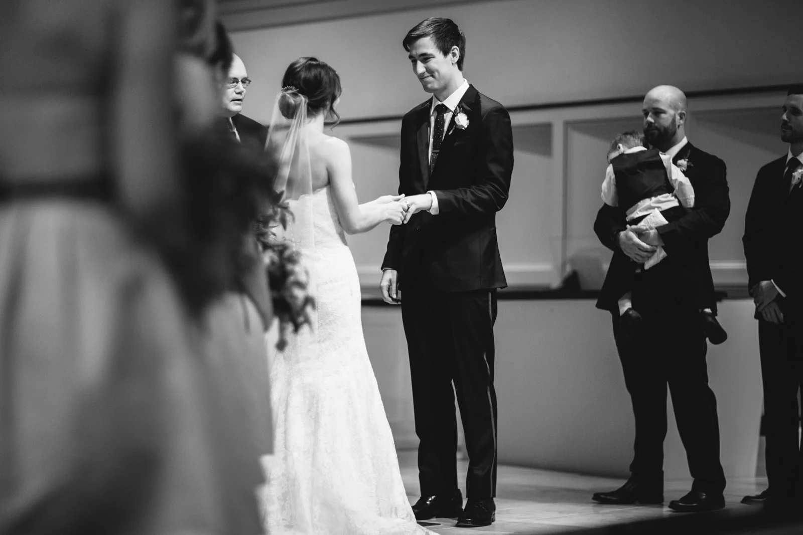 Kansas City Engagement & Wedding Photographer