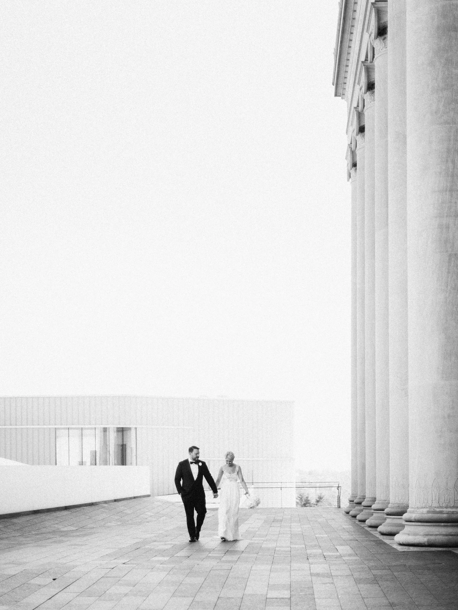 Kansas City Engagement & Wedding Photographer - Nelson Atkins Bridal Portraits