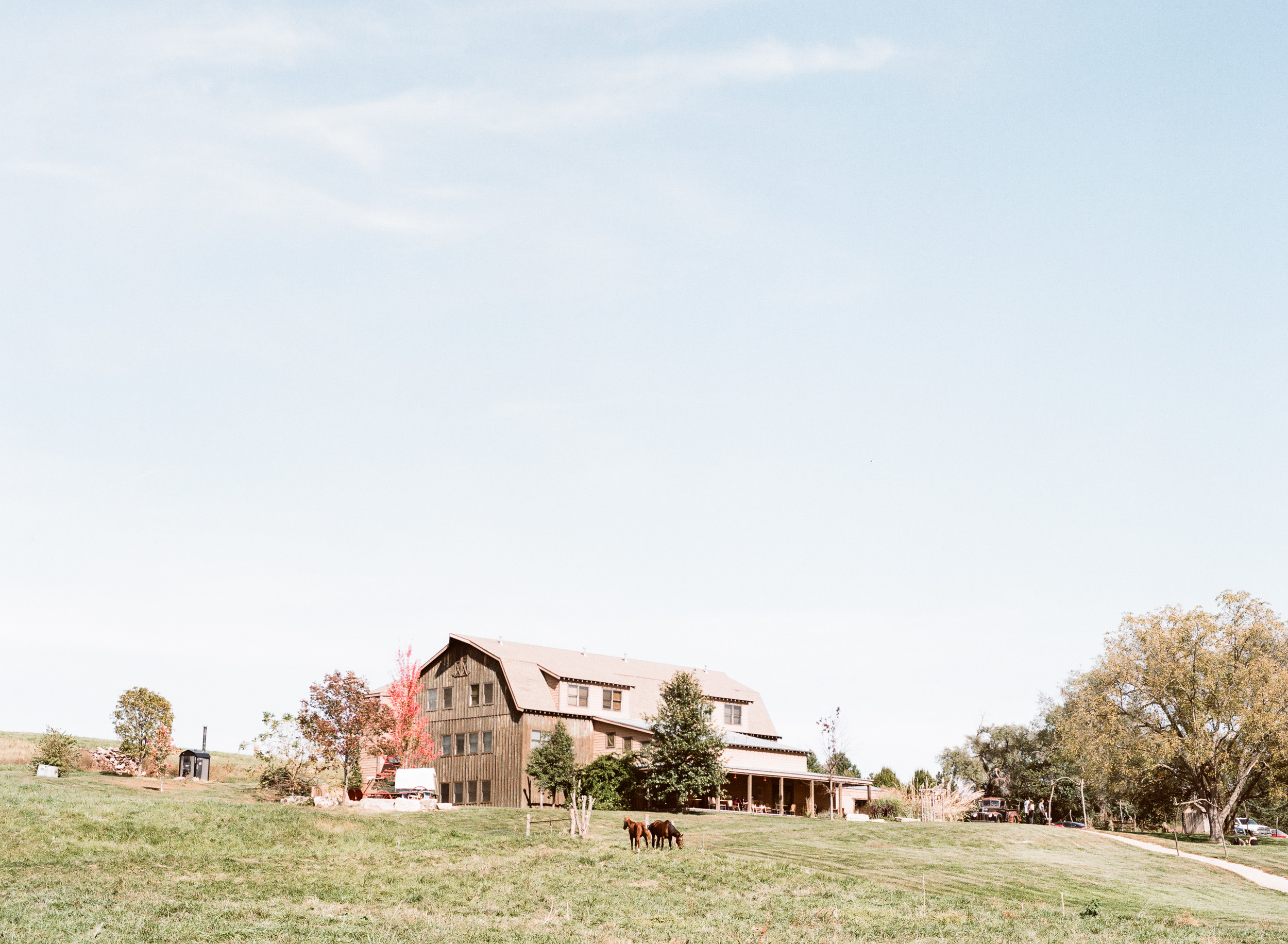 Lawrence, Kansas Engagement & Wedding Photographer