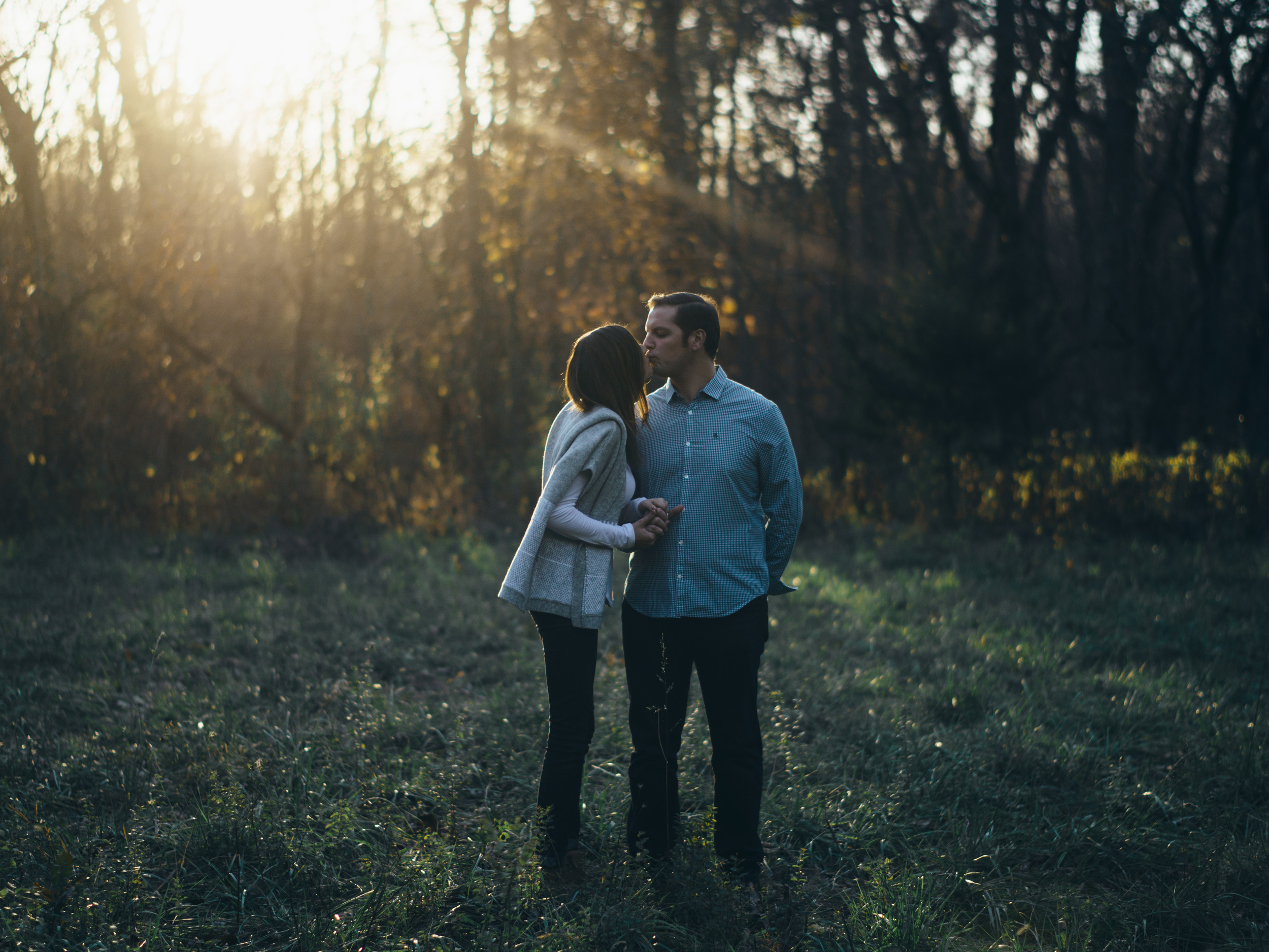 Kansas City Missouri Engagement & Wedding Photographer