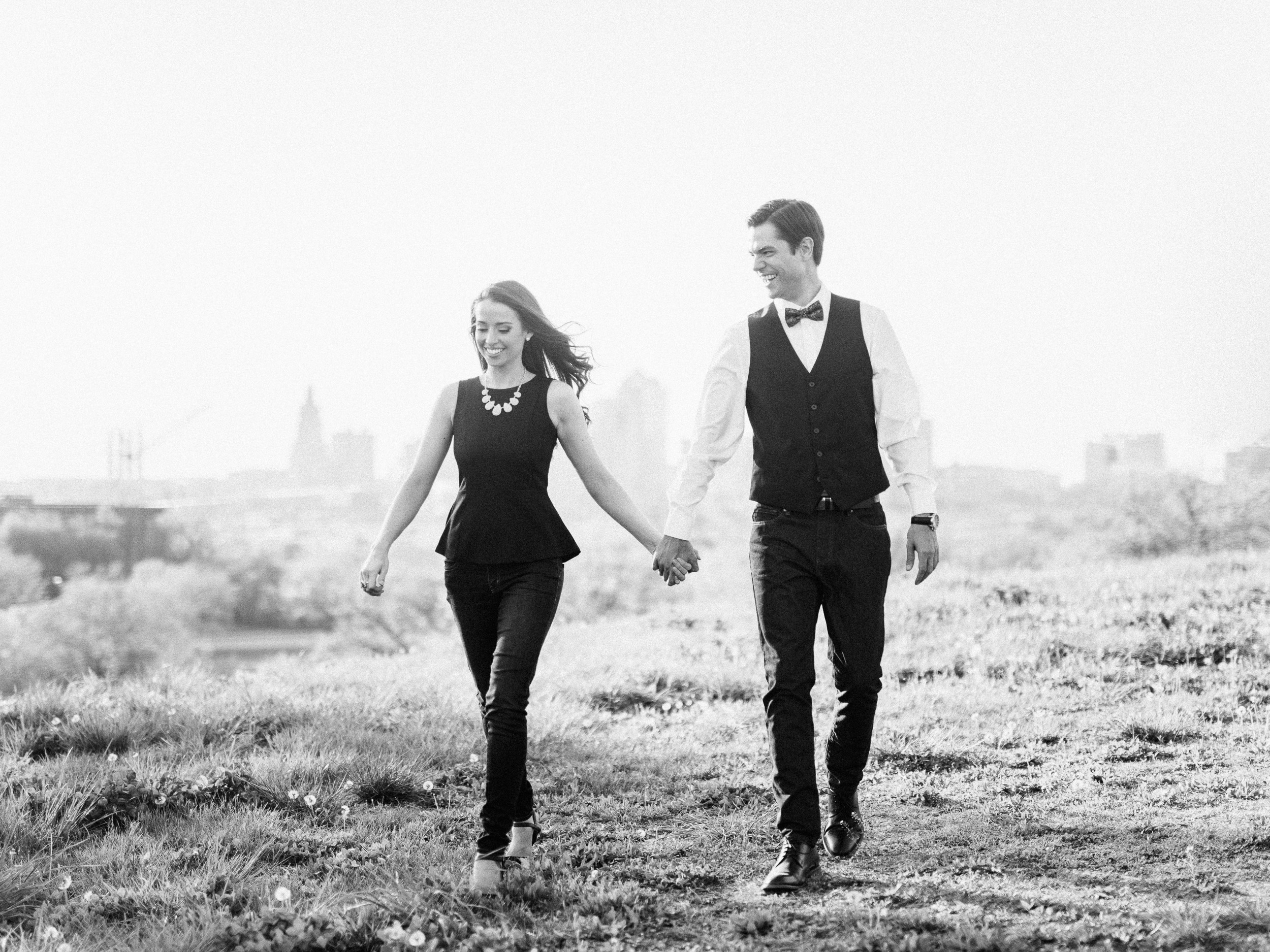 Kansas City Engagement & Wedding Photographer