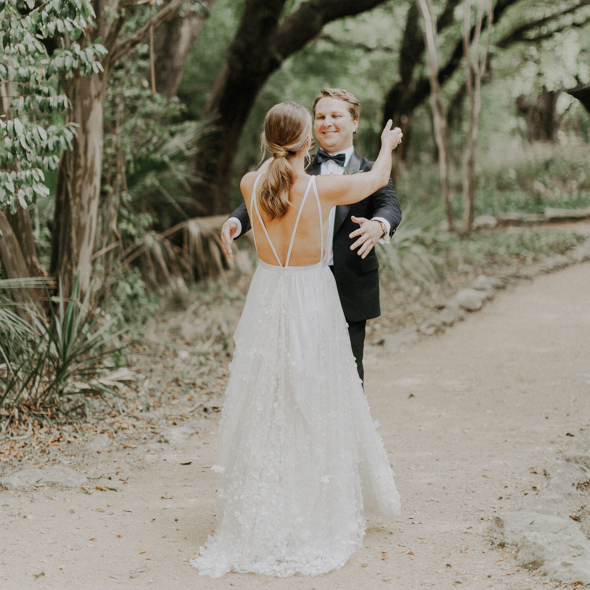 Austin Texas Bird Dog Weddings Creative Wedding Photographer Laguna Gloria