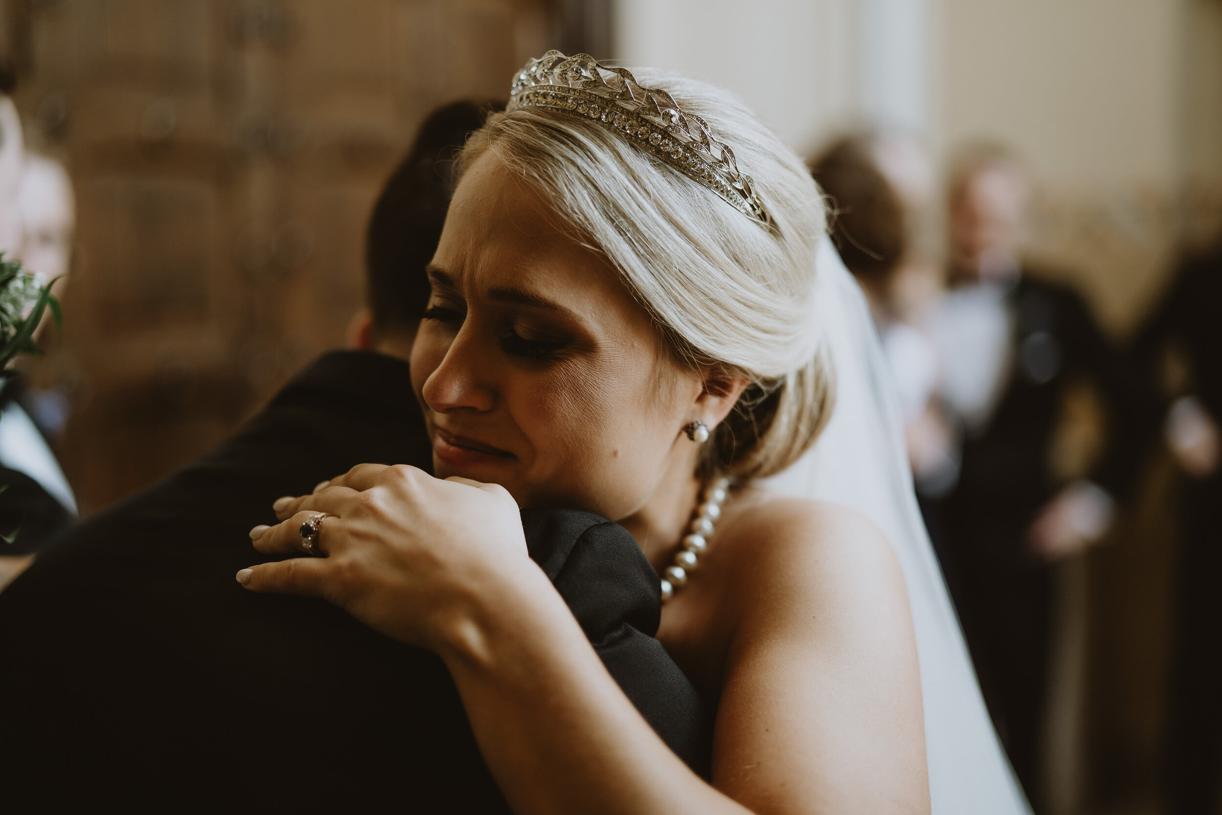 Modern Wedding Photographer Ceremony Reception Preparation Nelson Atkins Portraits