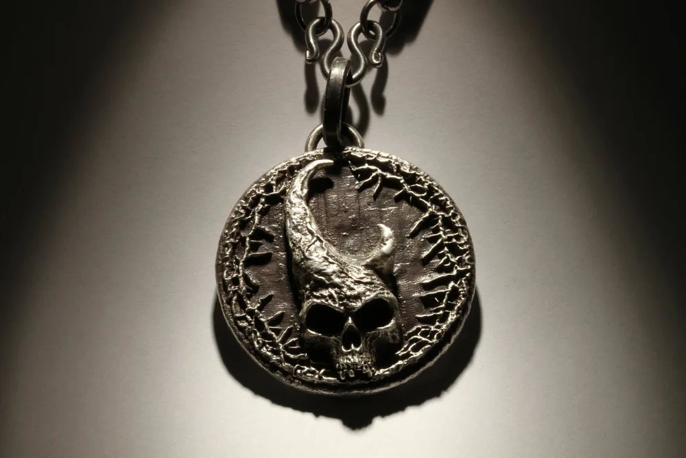 Sculpted skull pendant from the mmm.tv archive