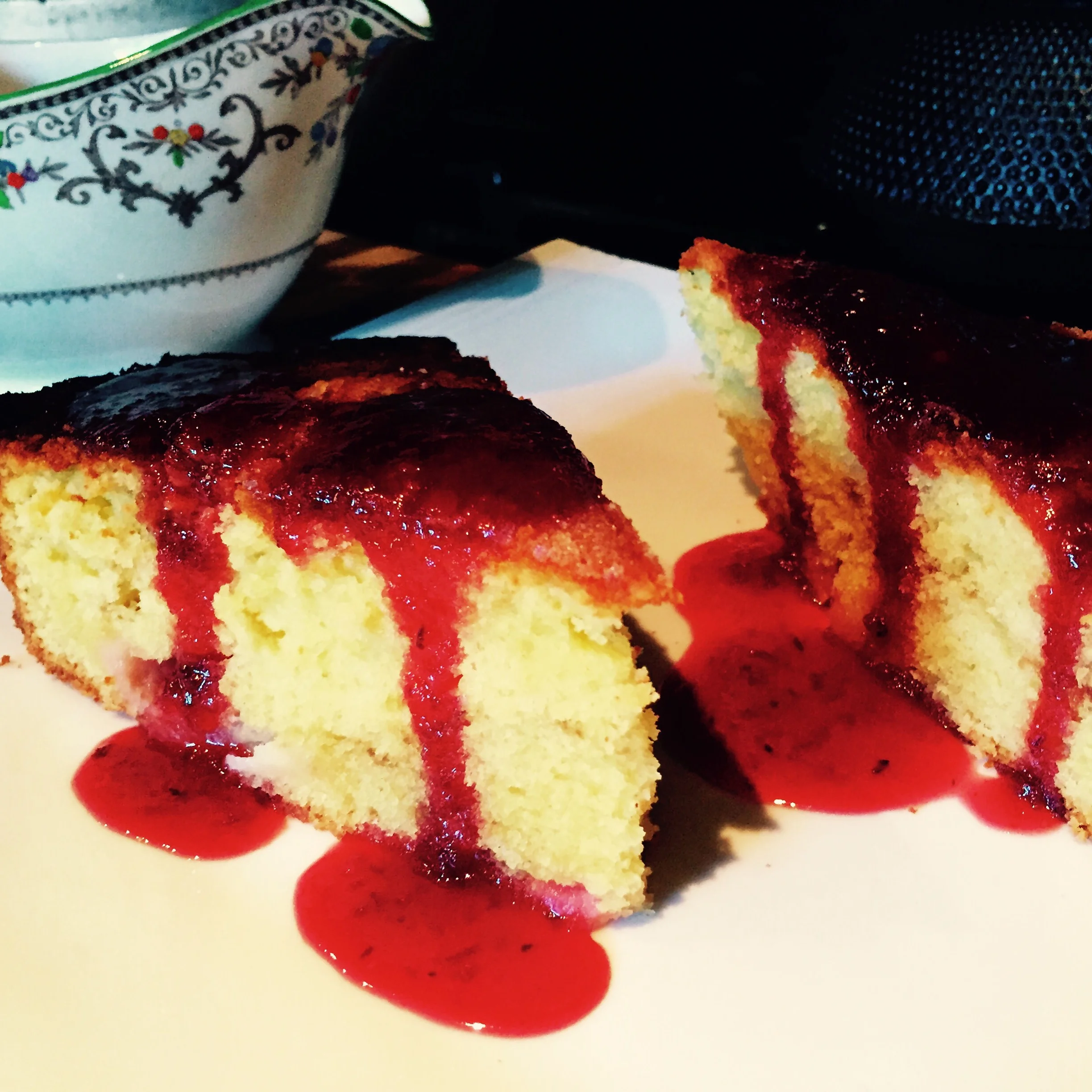 Semolina and Crème Fraîche Plum Cake with Plum Caramel Sauce
