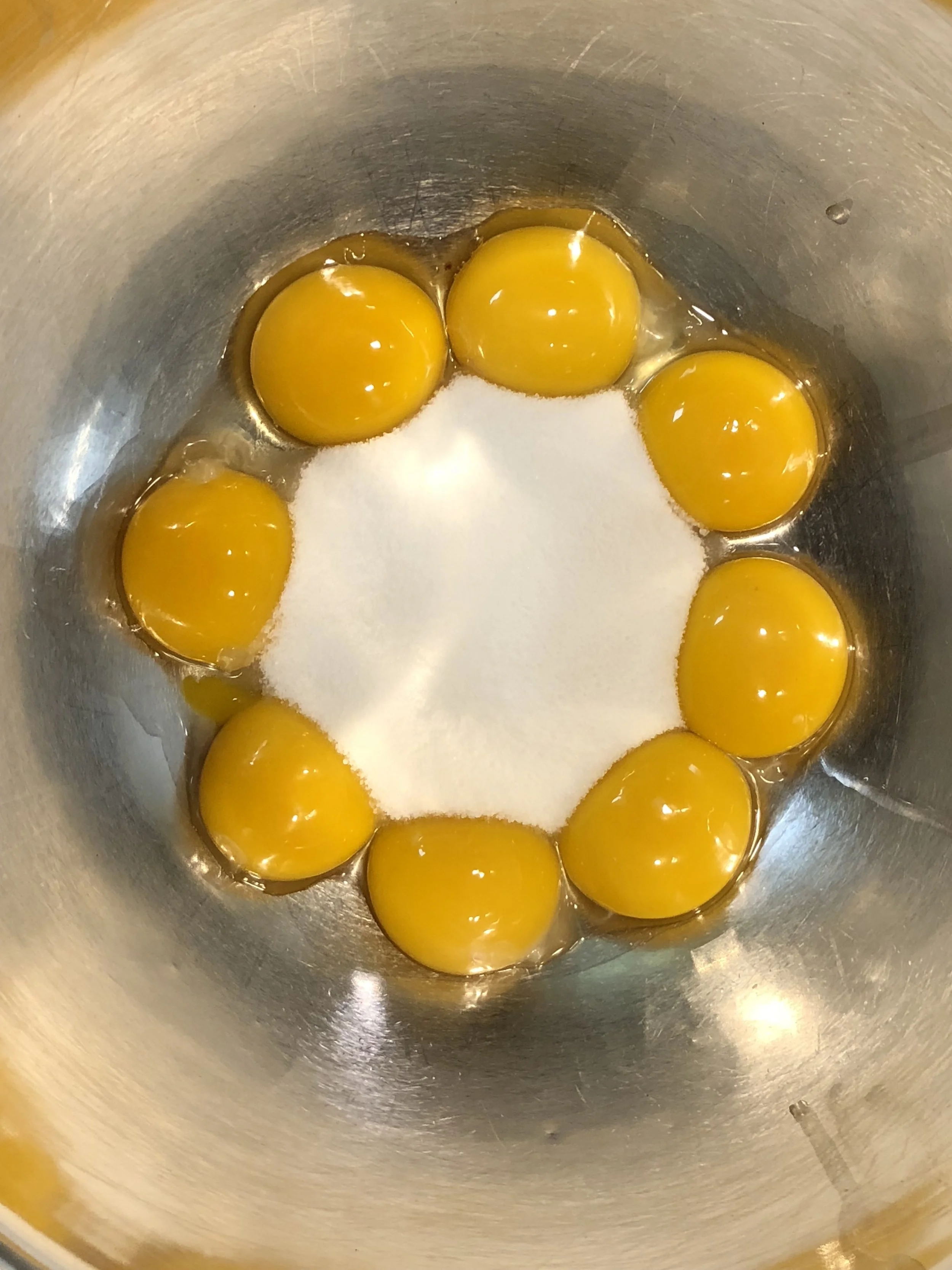 The best kind of sunshine in the kitchen. 