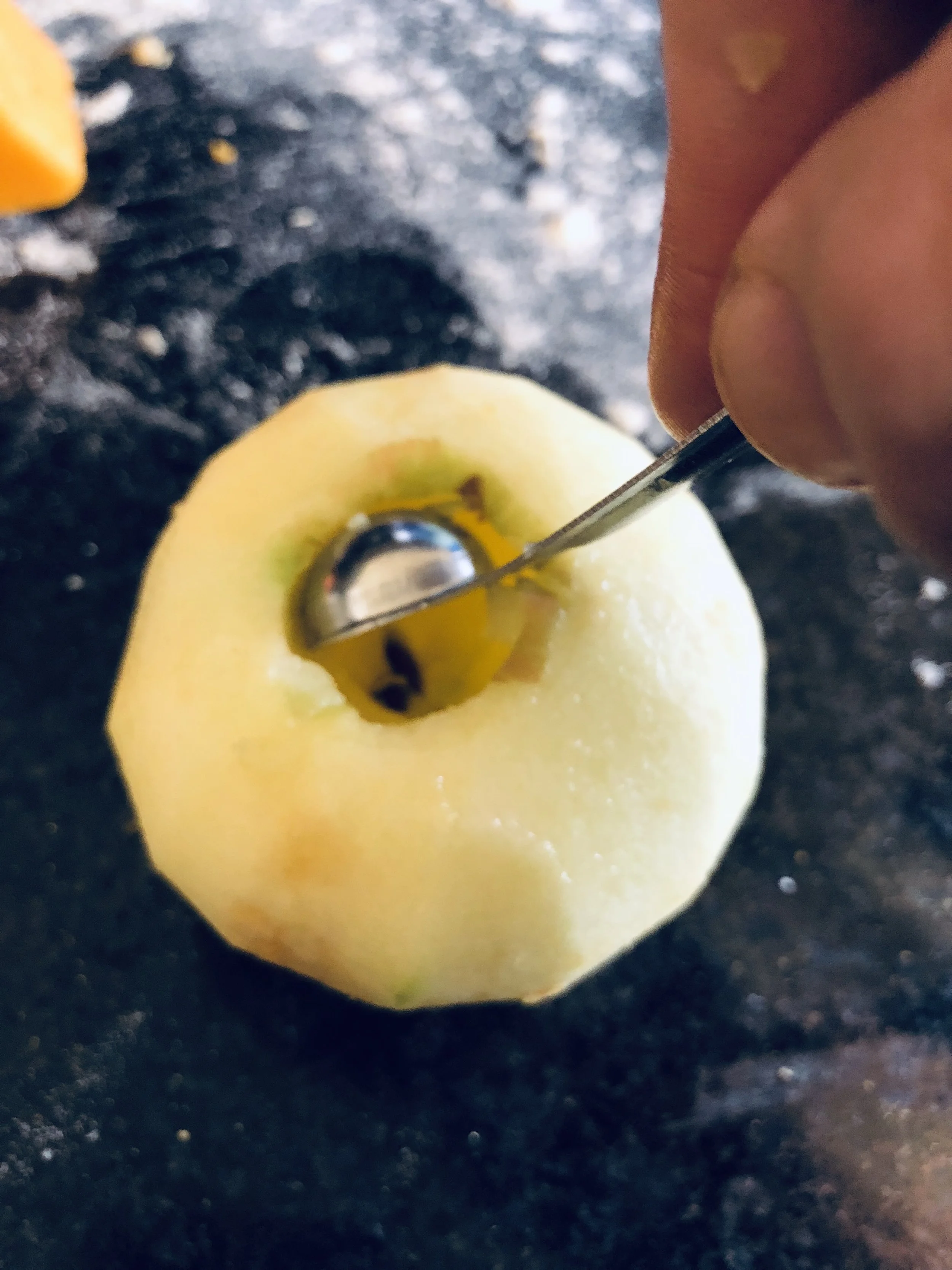 Coring the apples