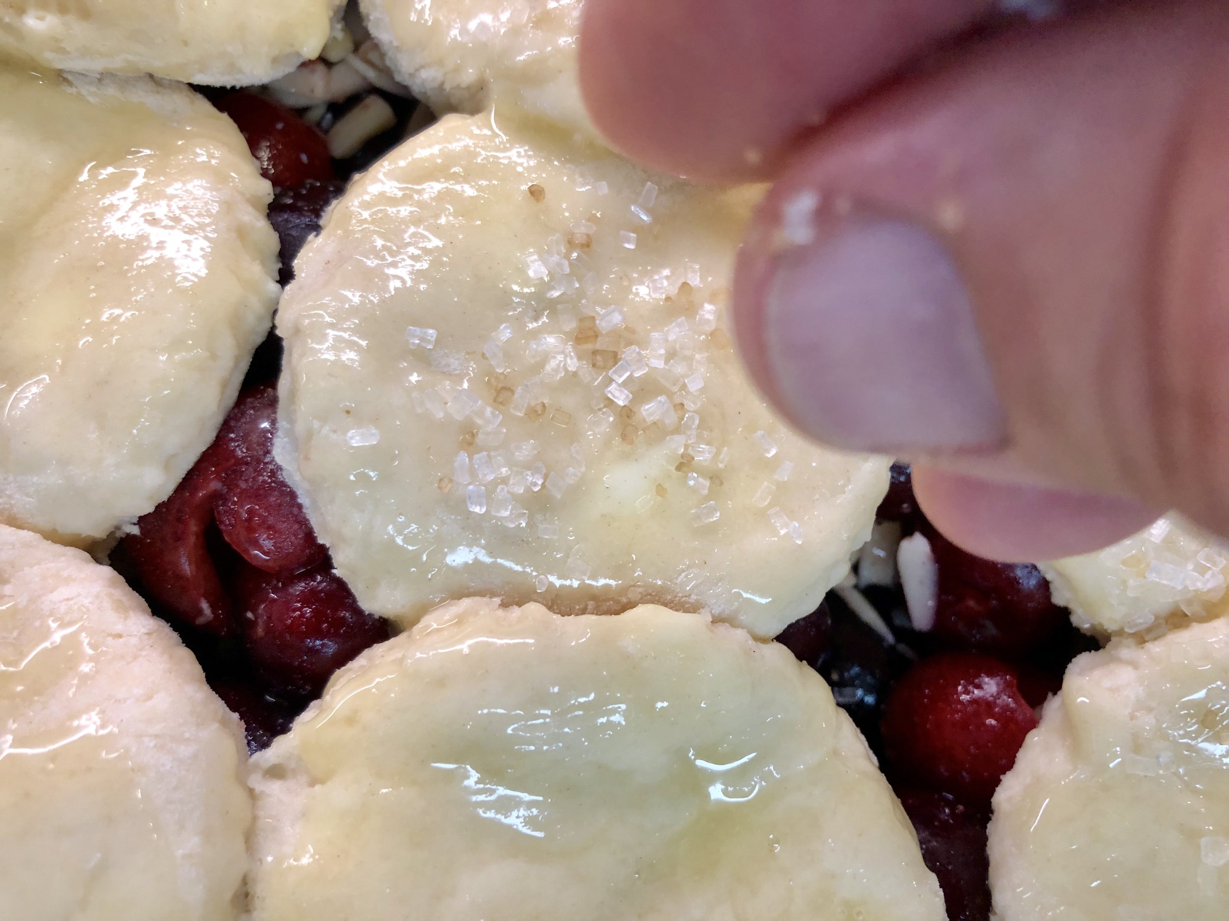 I used a combination of the raw sugar and sparkling sugar.