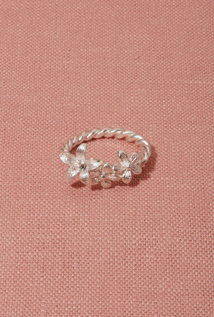 Garland-Ring-Sterling-Silver-flatlay-PDP