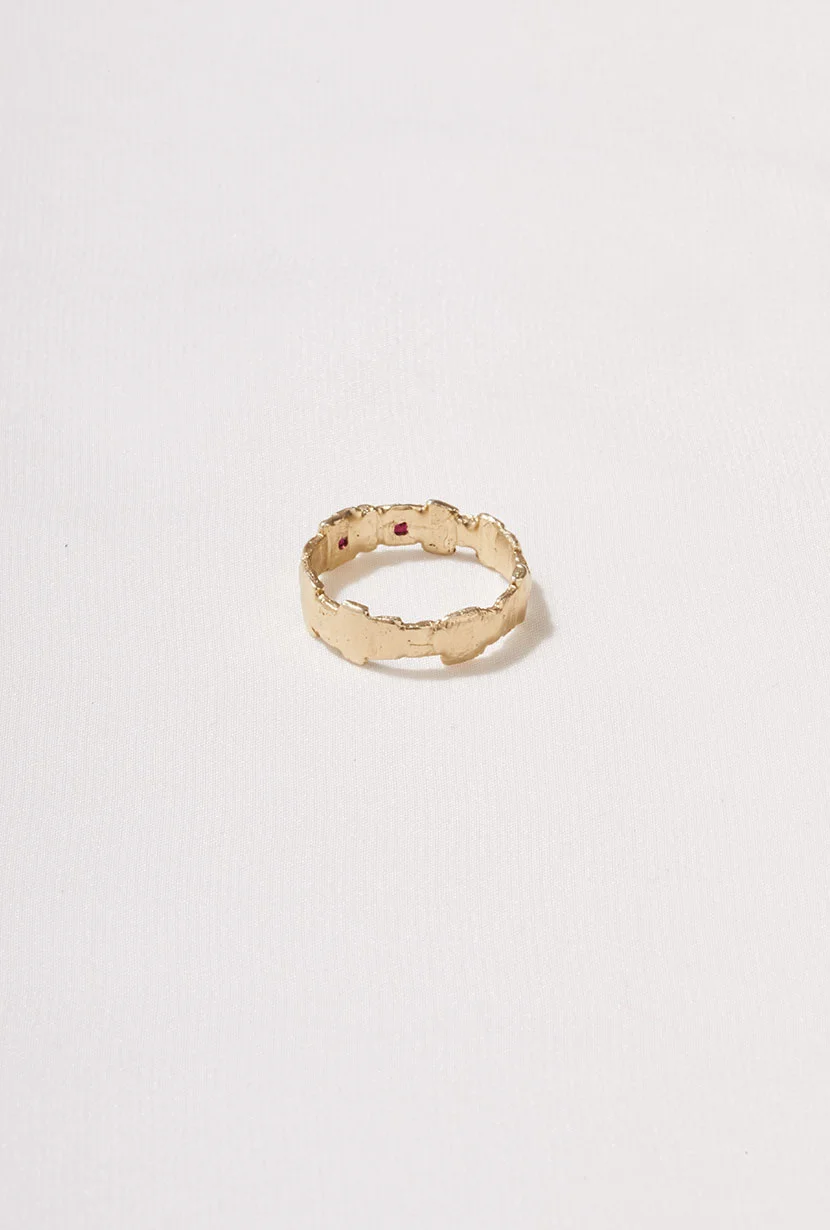 Garden-Path-Ring-9ct-Yellow-Gold-Red-Ruby-PDP-04102018-Template_03