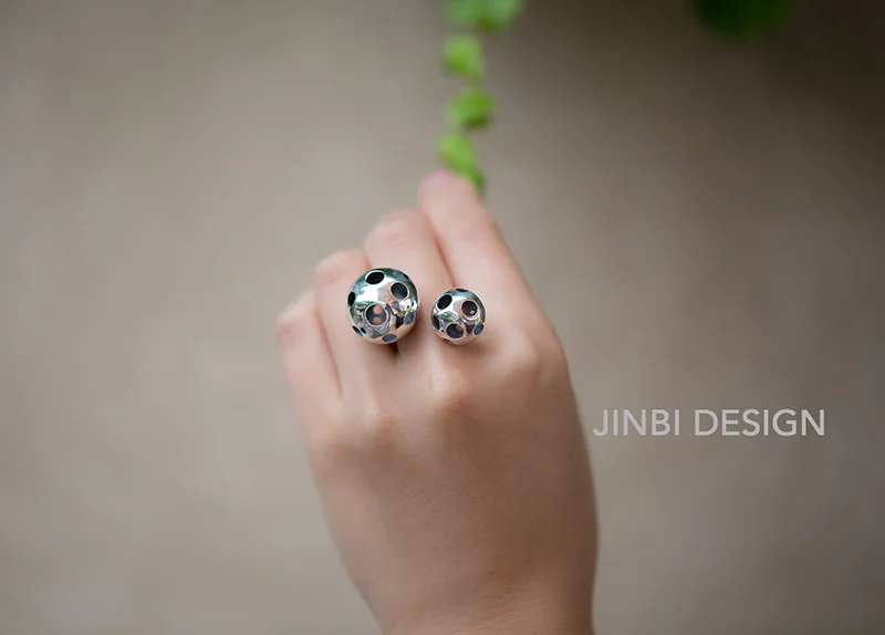 Double bubble black1.jpg