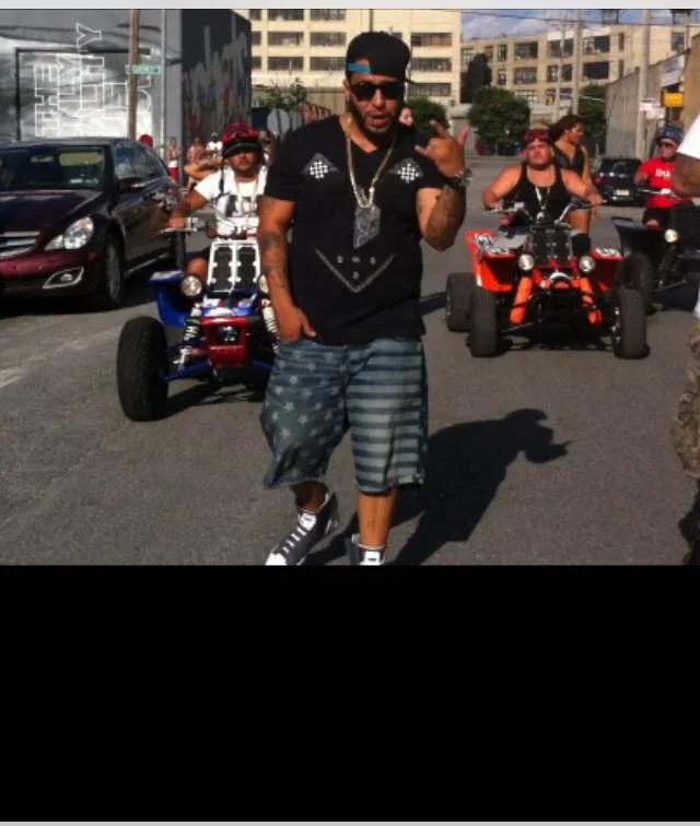 VIDEO- WAY O DO IT WALKING .jpg