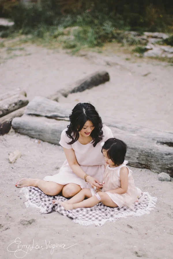 Amy Chan, Mother-daughter Session, Aug. 2013- LOW-RES-Emmy Lou Virginia Photography-21.jpg