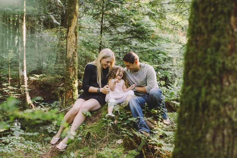 Amber & Kevin, Maternity Session, July 2013 - low-res - Emmy Lou Virginia Photography-13.jpg