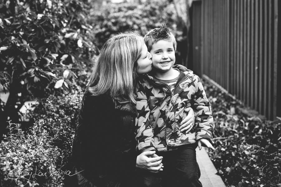 North Vancouver Family Photographer - Emmy Lou Virginia Photography-10.jpg