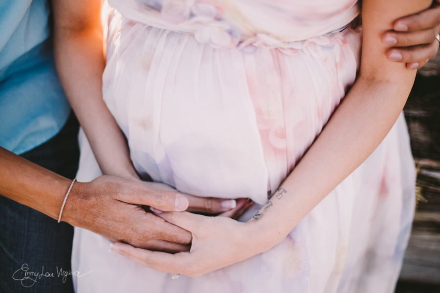 Vancouver Maternity Photographer - Emmy Lou Virginia Photography.jpg