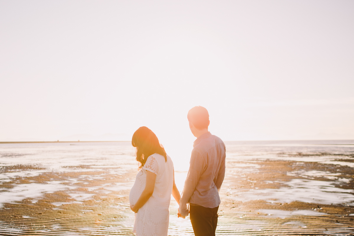 Vancouver Iona Beach Maternity Photographer - Emmy Lou Virginia Photography-2.jpg