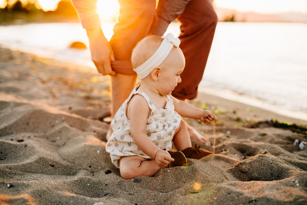 Jericho Beach Family Photographer - Emmy Lou Virginia Photography-41.jpg