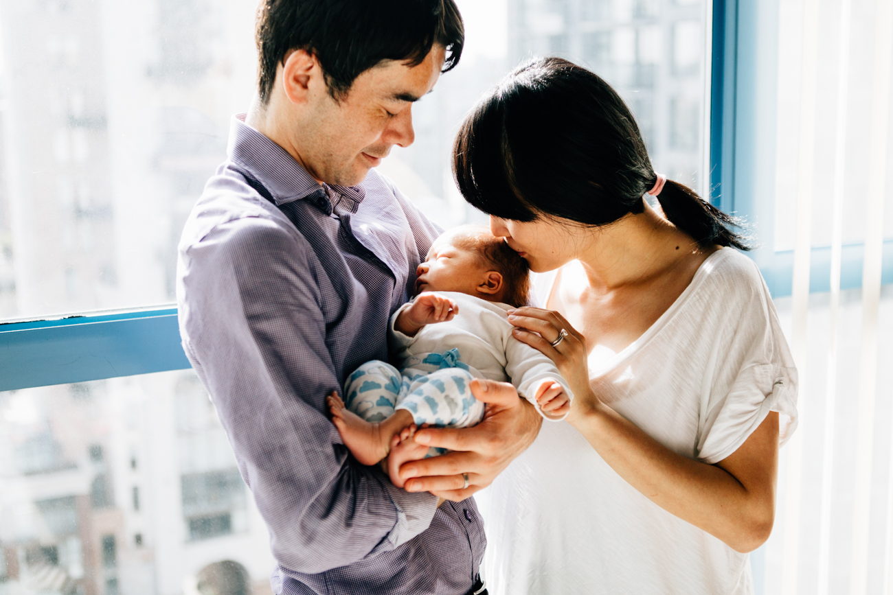 Vancouver Newborn Lifestyle Photographer - Emmy Lou Virginia Photography-6 copy.jpg