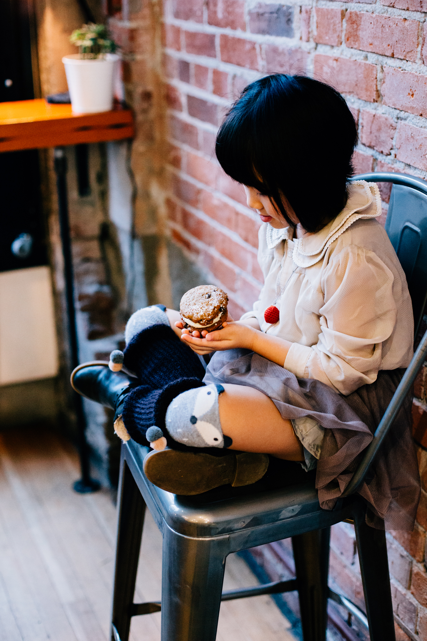 Vancouver family photographer bakery mini session-7.jpg