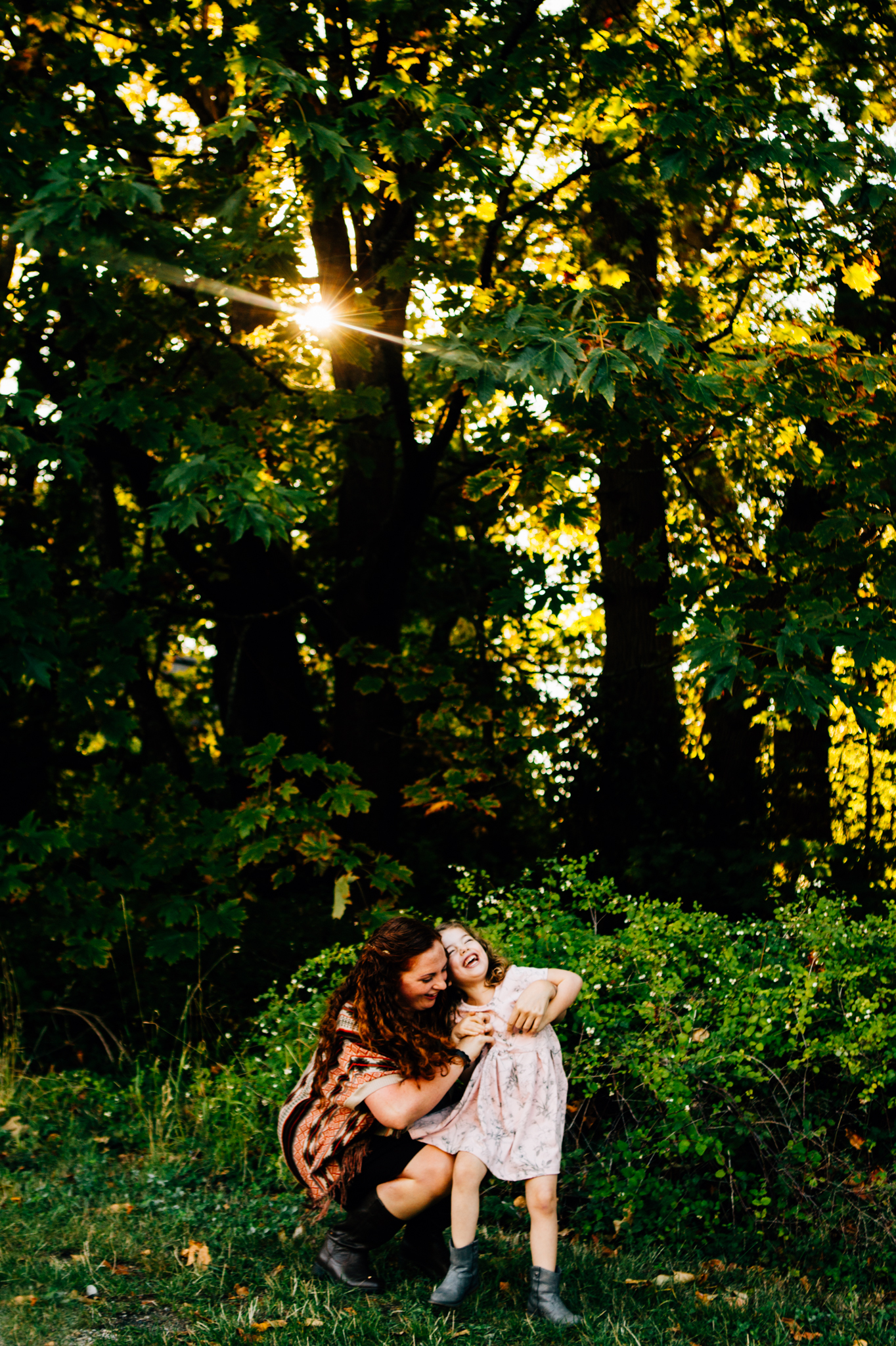 Vancouver Mother Daughter Photographer - Emmy Lou Virginia Photography.jpg