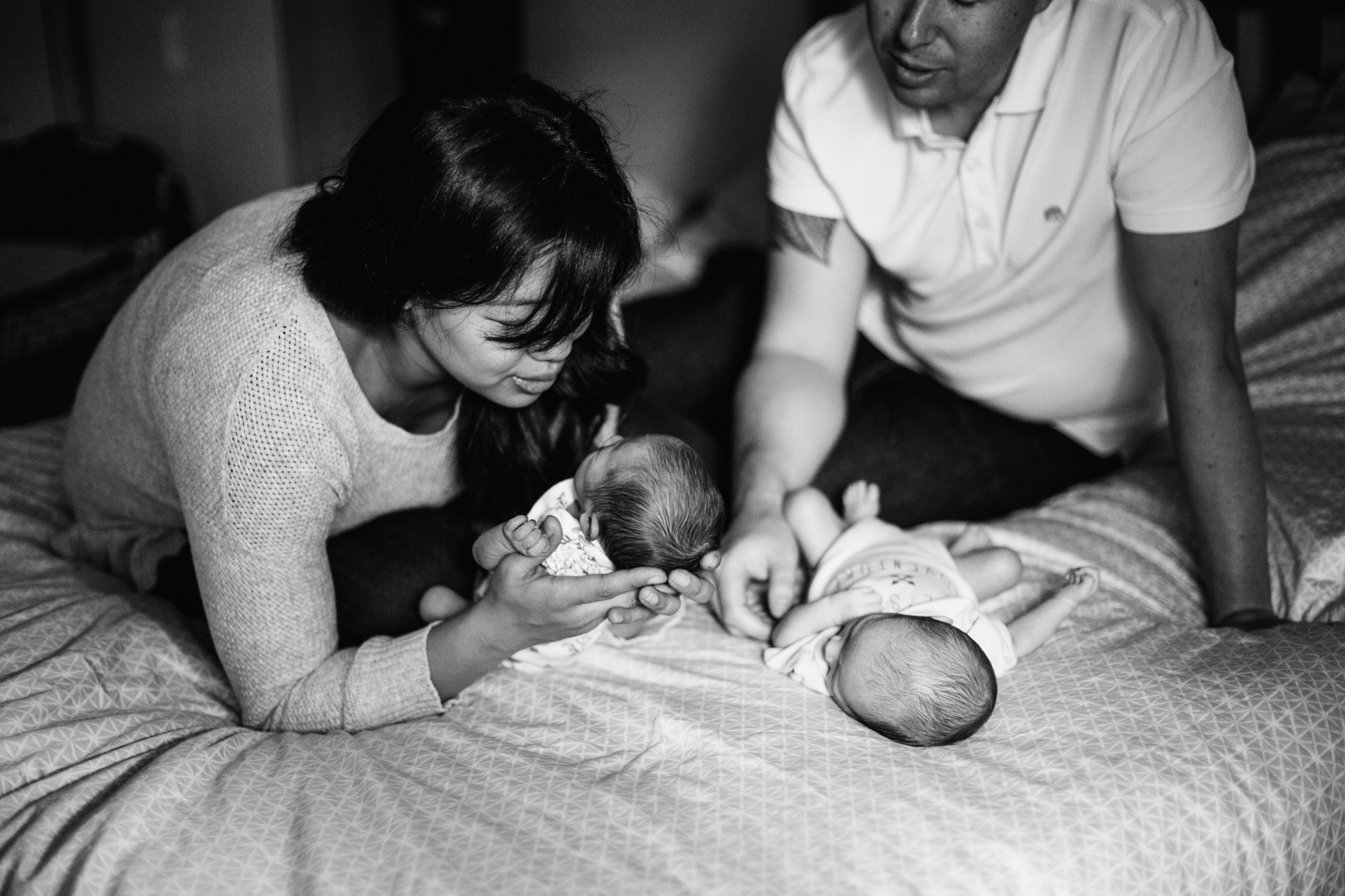 Vancouver In-home lifestyle newborn photographer-26.jpg