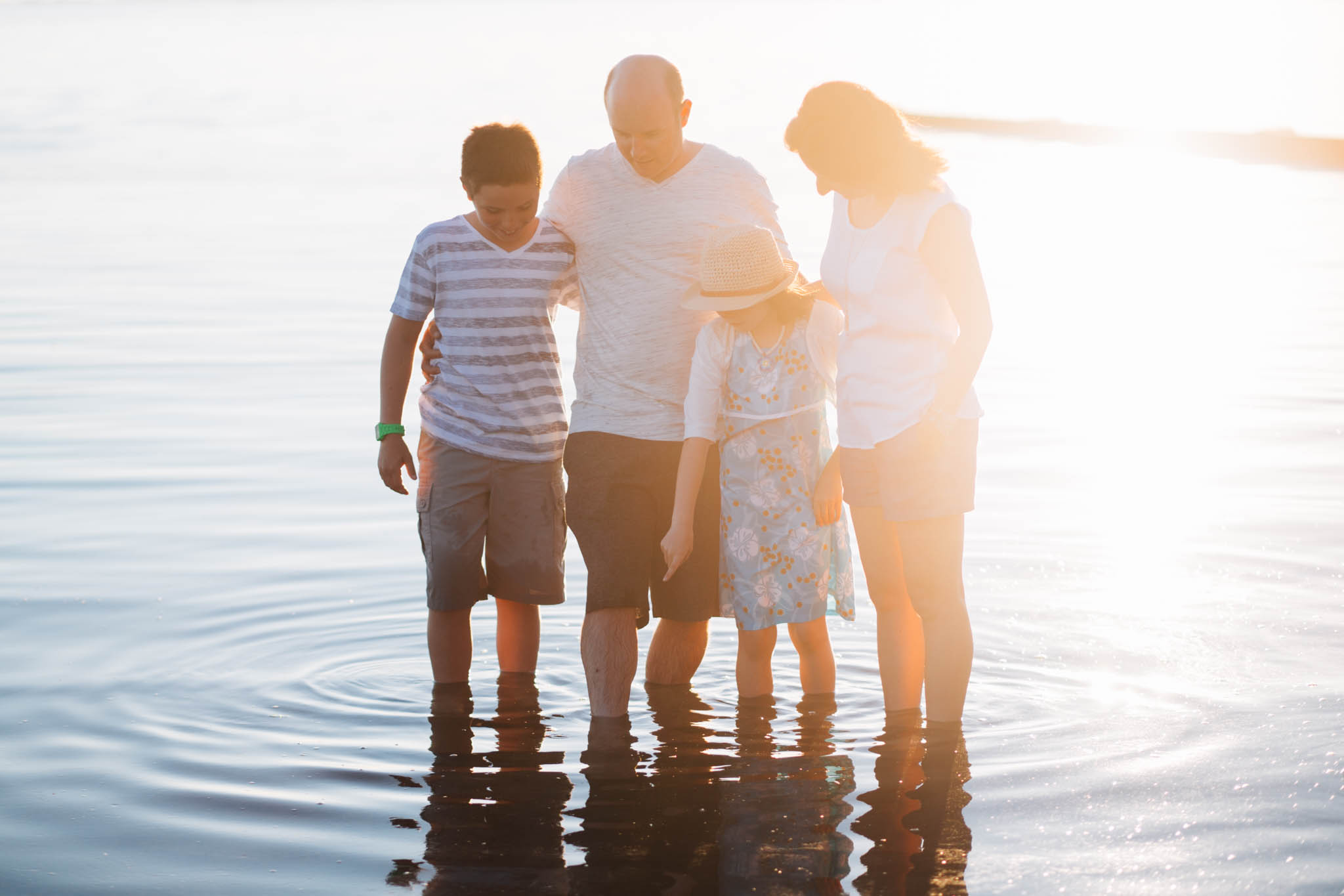 White Rock Crescent Beach Family Photographer -Emmy Lou Virginia Photography-18.jpg