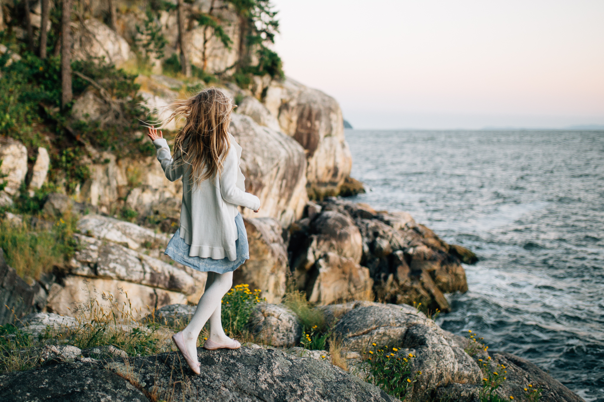 Lighthouse Park Family Photographer West Vancouver -Emmy Lou Virginia Photography-23.jpg