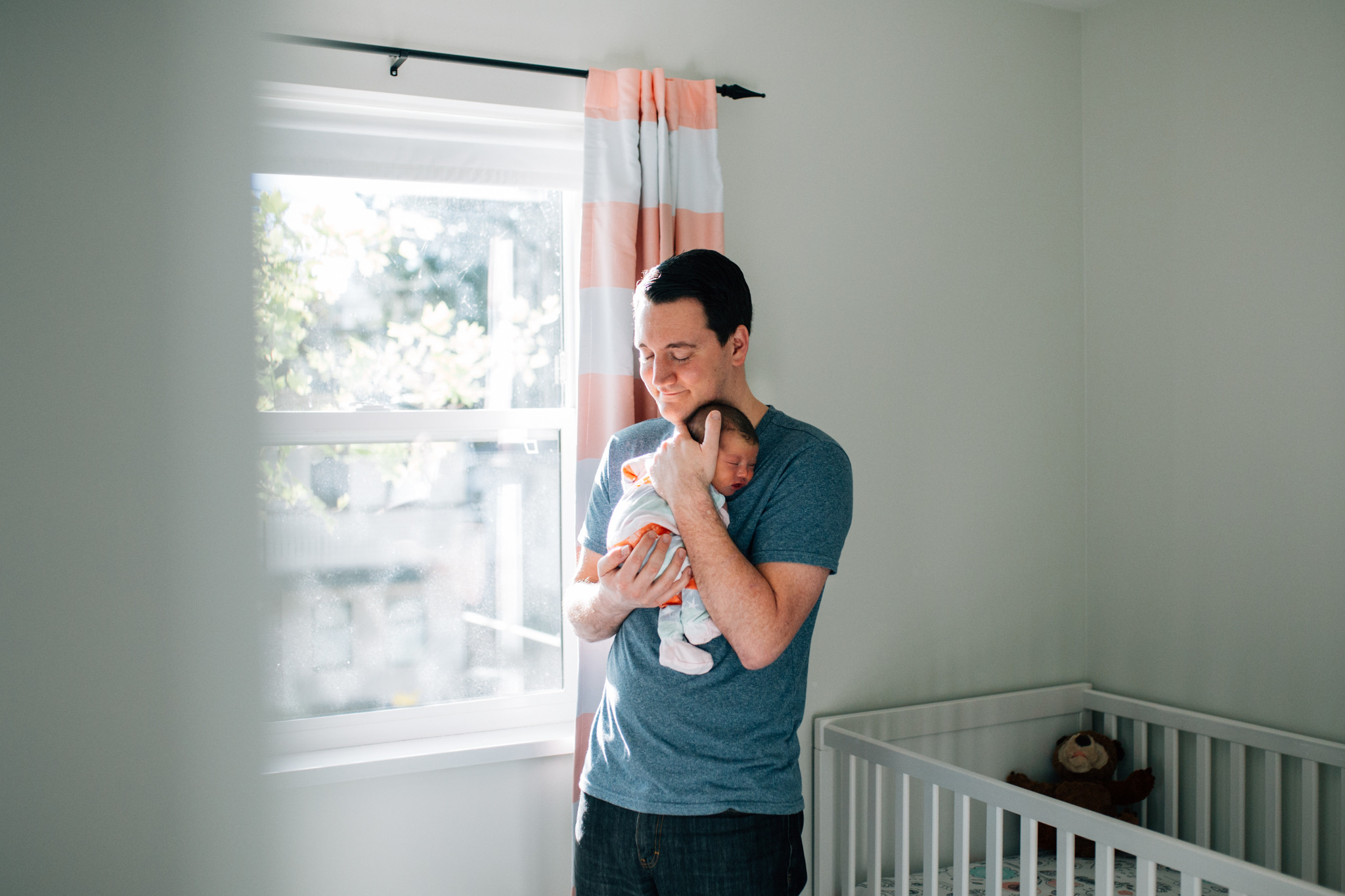 Vancouver At Home Newborn Photographer - Emmy Lou Virginia Photography-4.jpg