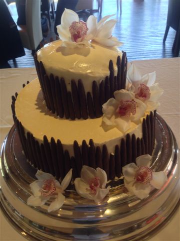 Wedding Cakes | Corporate Event Catering | Private Parties | Food Catering
