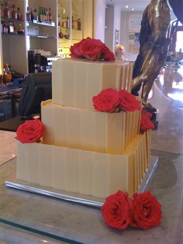 Wedding Cakes | Corporate Event Catering | Private Parties | Food Catering