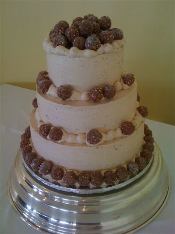 Wedding Cakes | Corporate Event Catering | Private Parties | Food Catering
