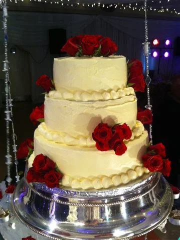 Wedding Cakes | Corporate Event Catering | Private Parties | Food Catering