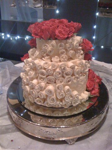 Wedding Cakes | Corporate Event Catering | Private Parties | Food Catering