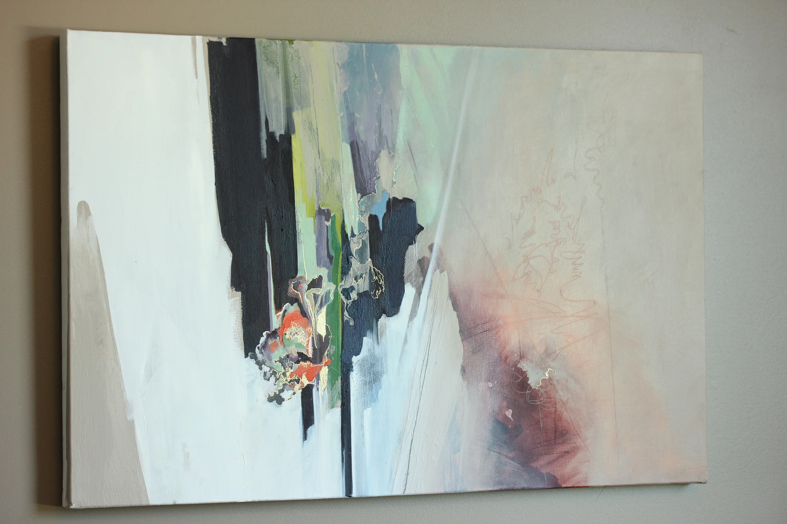     Standing Ovation--Psalm 40  ;  oil and graphite on canvas;&nbsp;130 x 110cm; 2014   