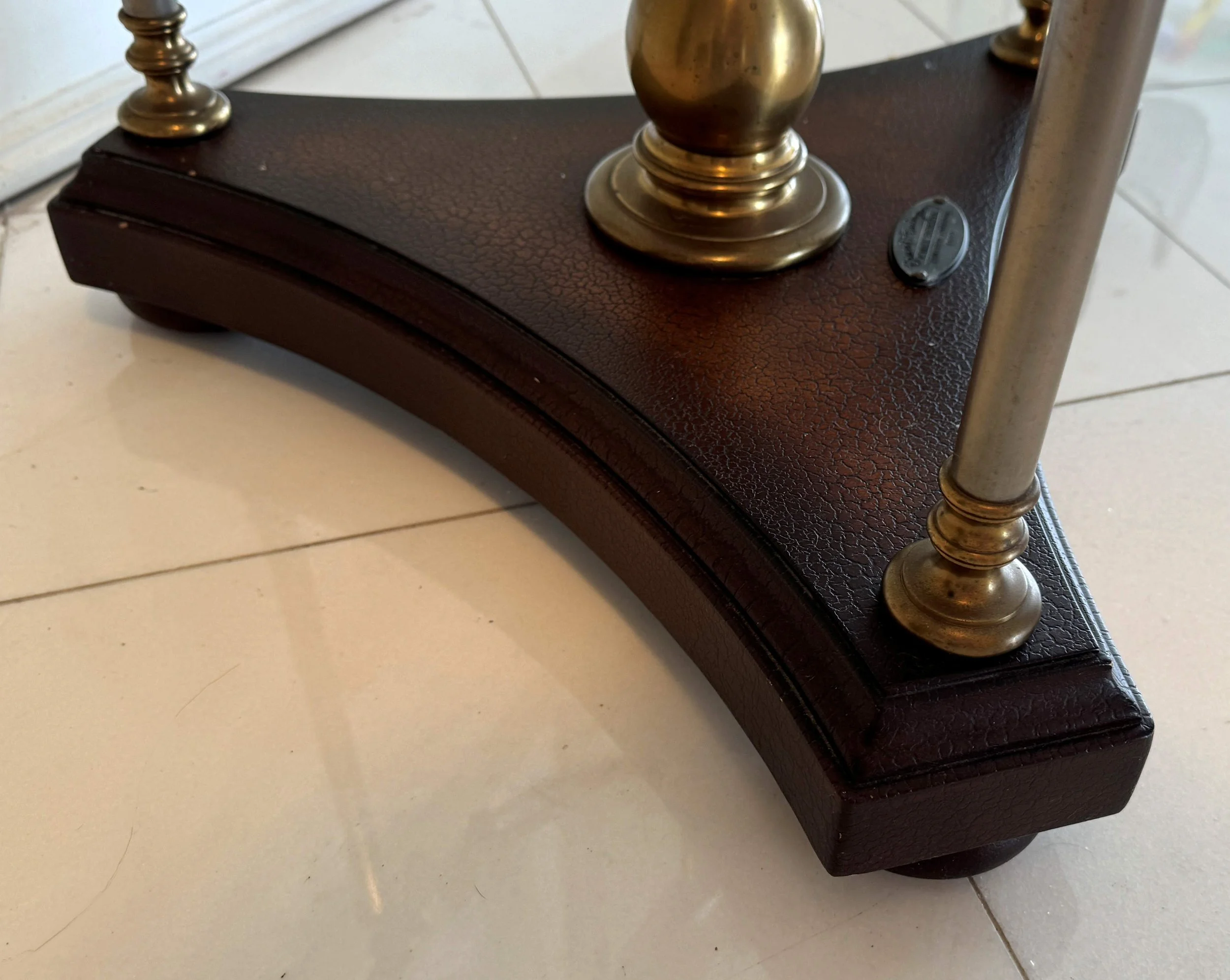 thomasville-ernest-hemingway-trout-accent-end-occaisional-table 08.jpg