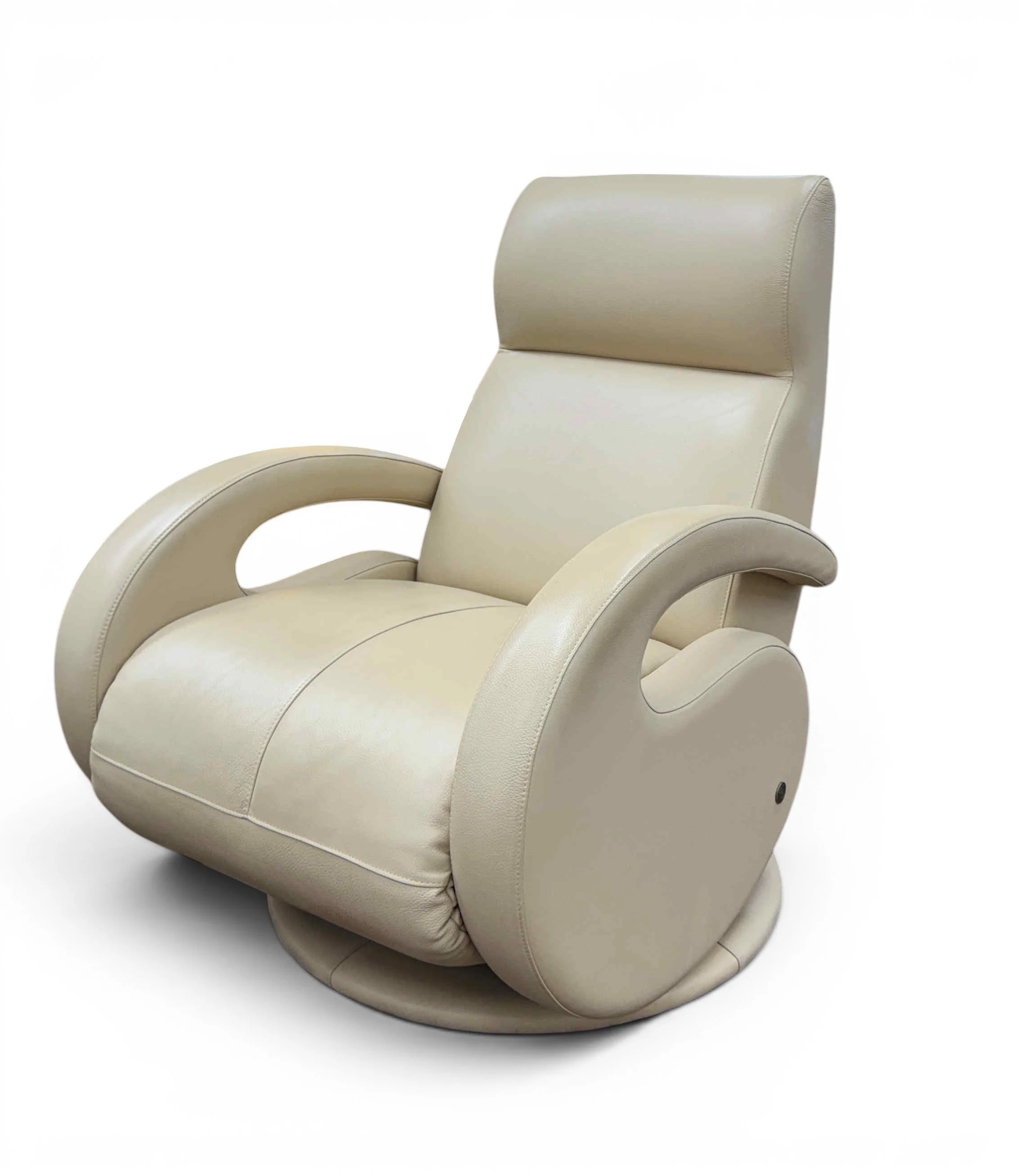american-leather-rick-lee-odyssey-leather-recliner 00-sh.jpg