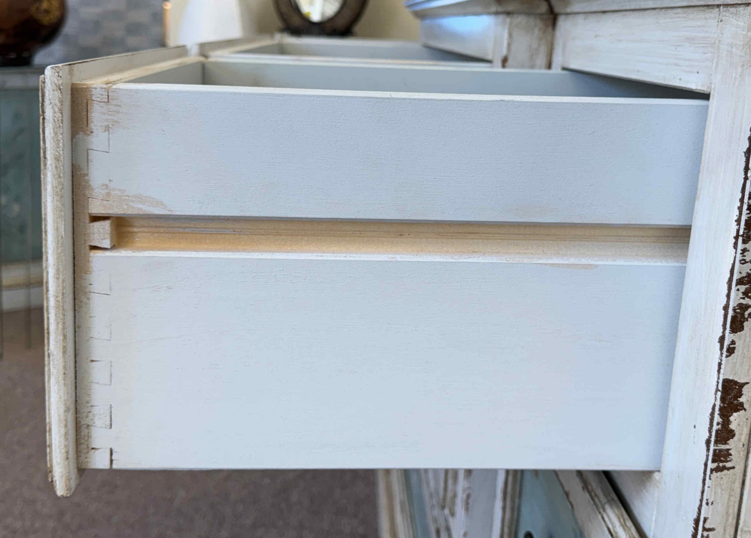 shabby-chic-hand-painted-chest-of-drawers-dresser 10.jpg