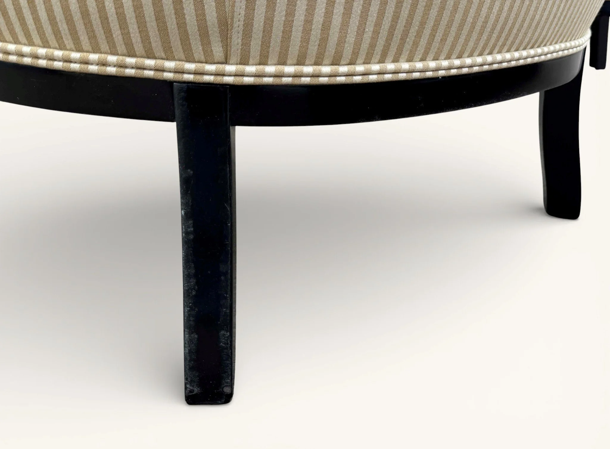 century-jay-spectre-wallis-simpson-lounge-chairs-ottomans-set-pair-of-2 18-sh.jpg