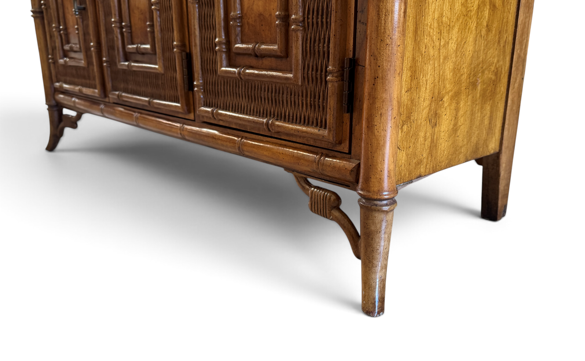 vintage-standley-faux-bamboo-woven-rattan-fretwork-lighted-china-display-cabinet 12-sh.png