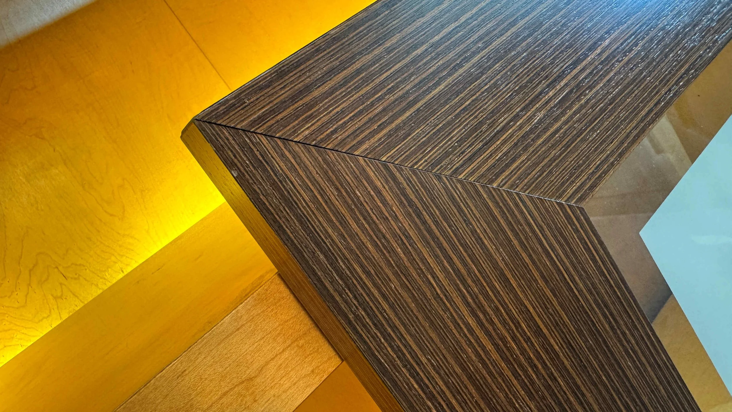 roche-bobois-custom-wall-unit 04.jpg