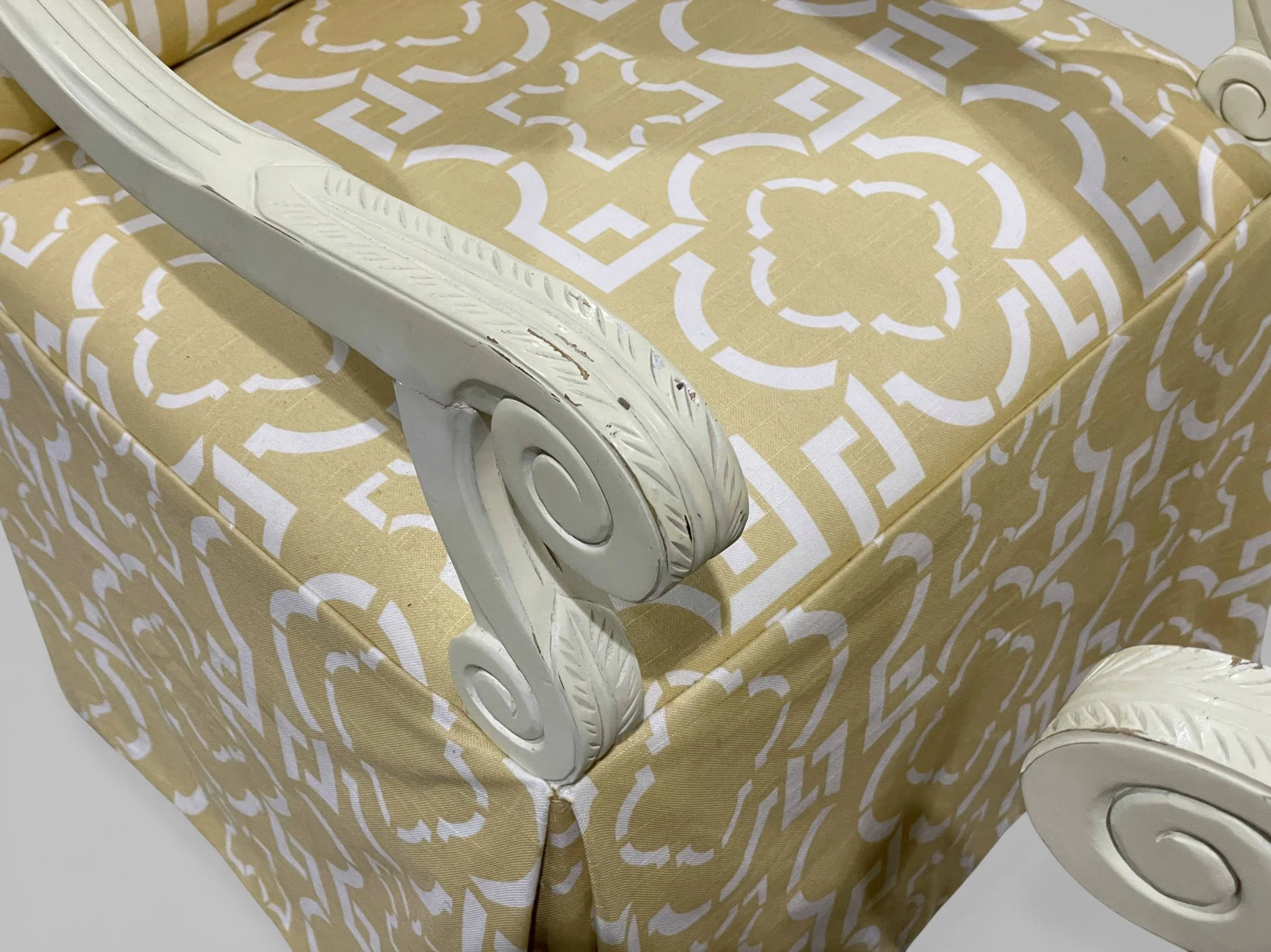 century-oscar-de-la-renta-arm-chairs 07-sh.jpg