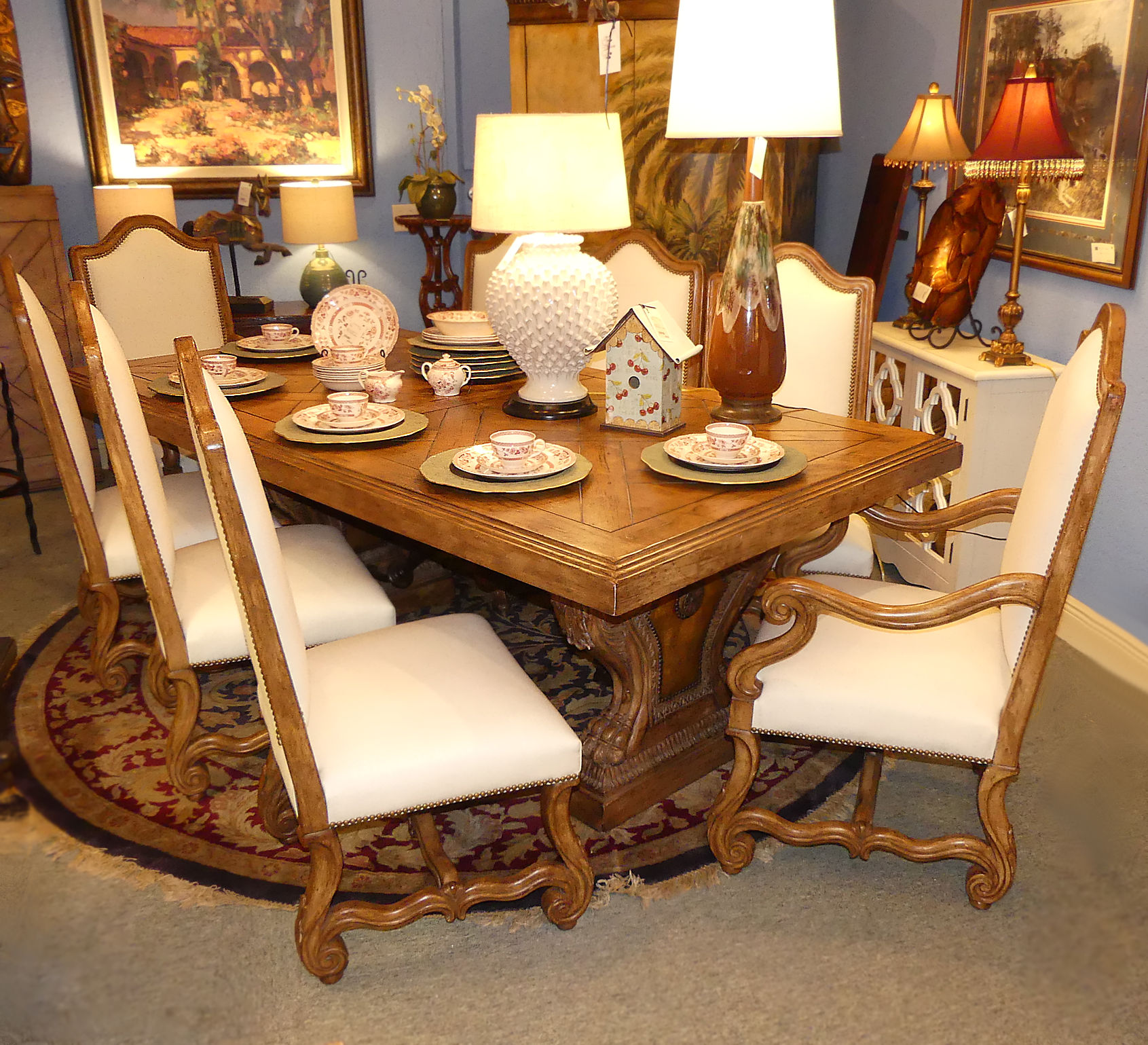 ferguson-copeland-parque-trestle-dining-table 02.jpg