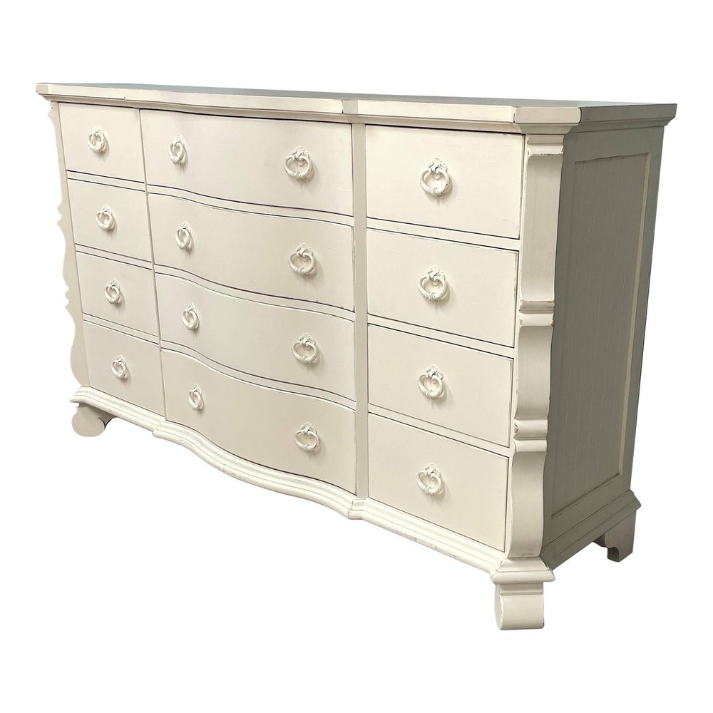 Encore Furniture Gallery-Lexington Coastal Shabby Chic 12-Drawer Dresser