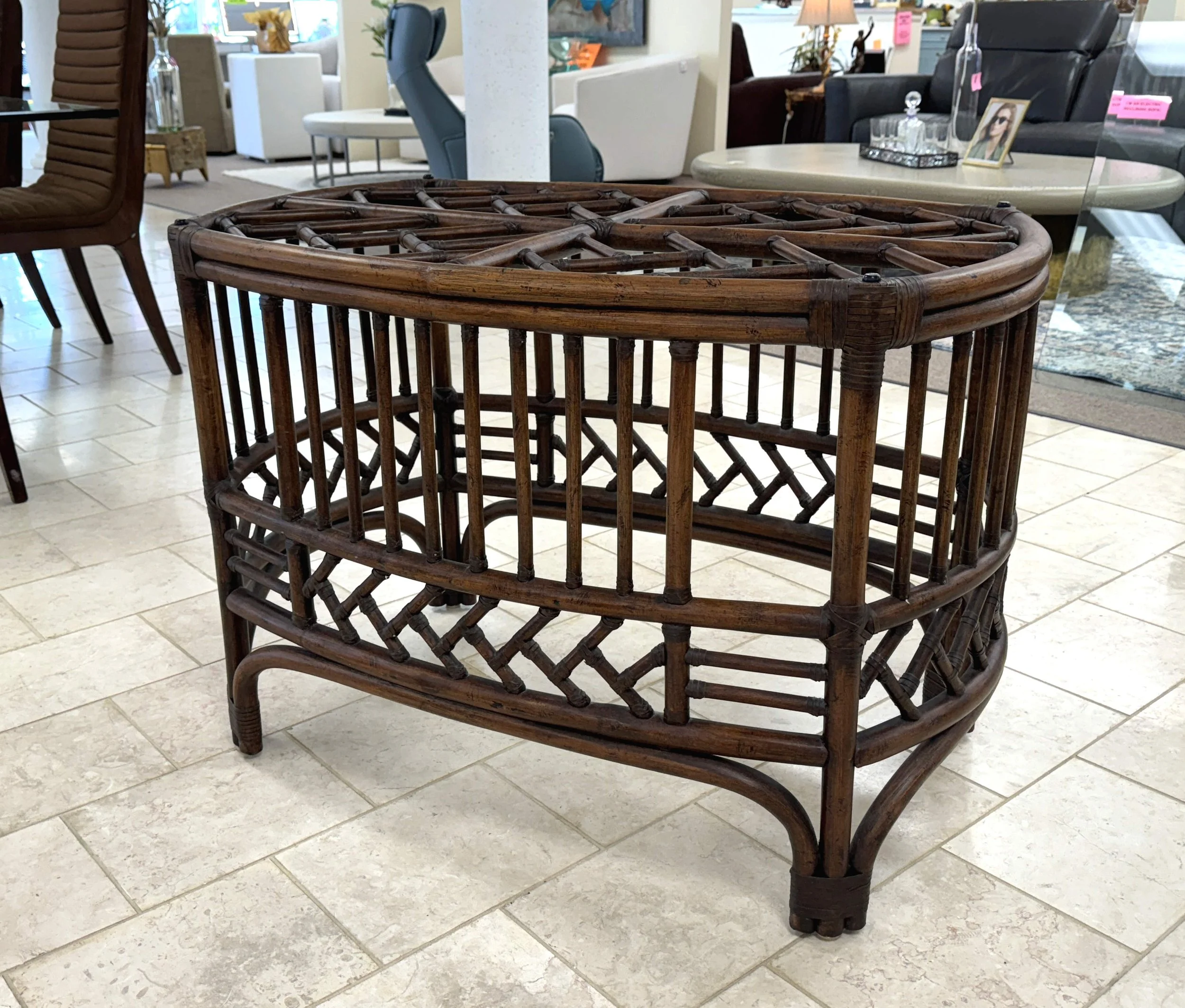 ficks-reed-rattan-dining-table-base 00.jpg