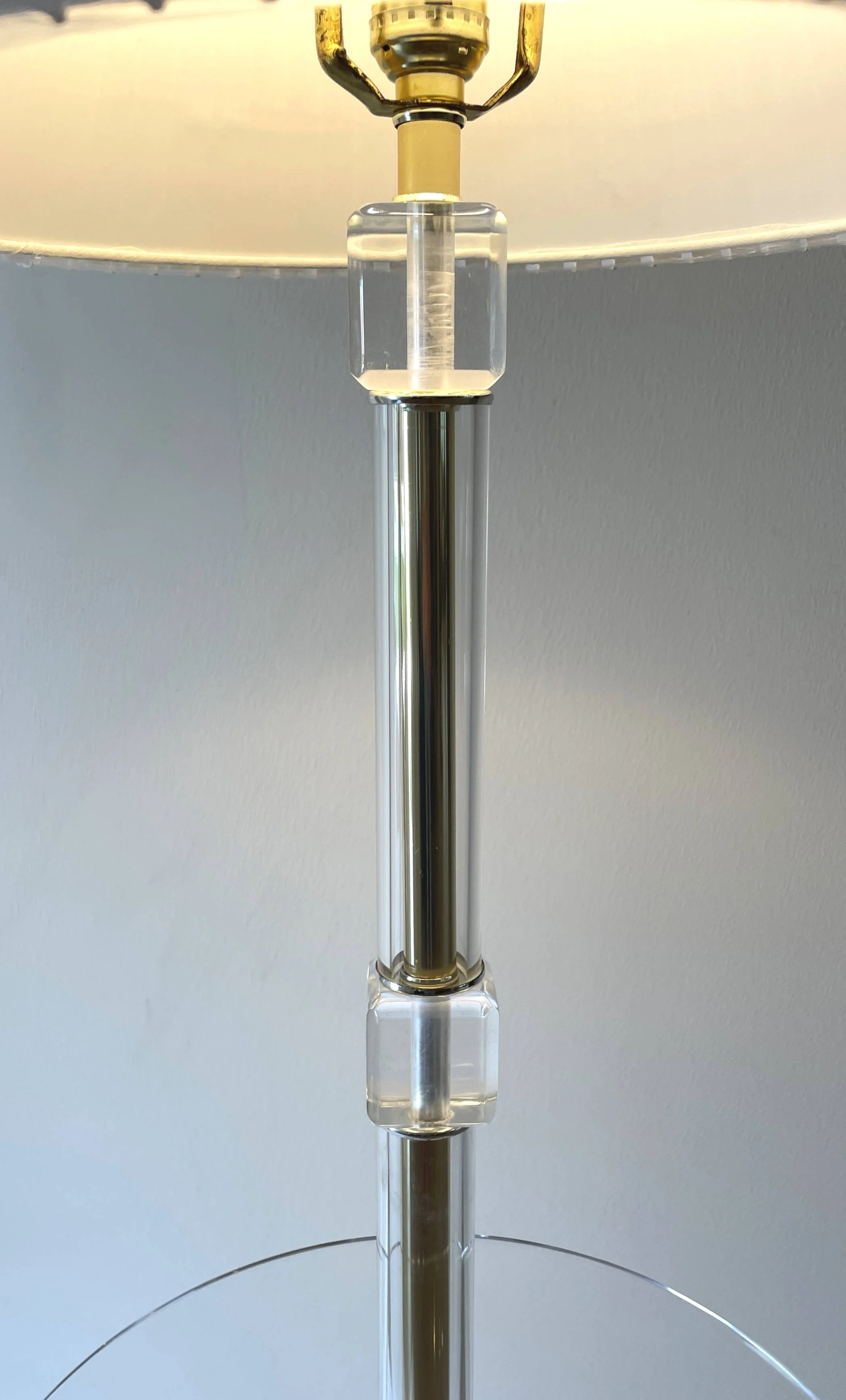 vintage-lucite-lamp-with-table-floor-table-lamp-floor-lamp 08.jpg